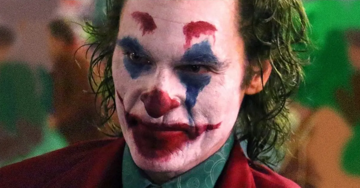 Itt a Joker című film szinkronos előzetese