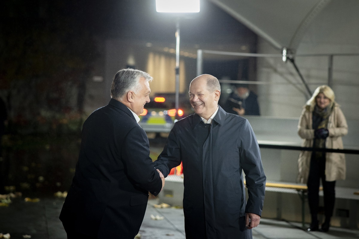 Az Eb-meccs után Orbán Viktor a német kancellárral találkozik