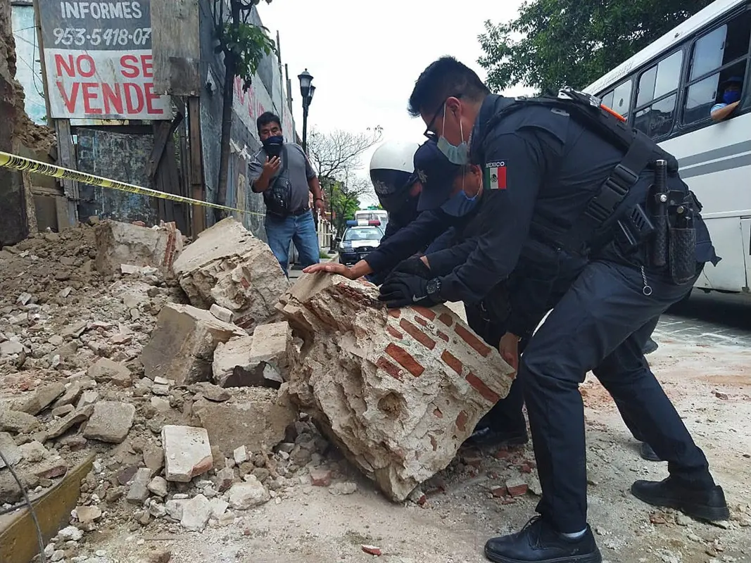 A mexikói földrengésben több ezer épületben keletkezett kár, nőtt az áldozatok száma