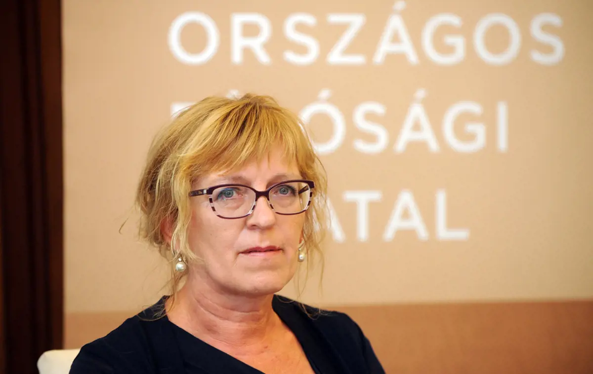 Handó Tünde gyakorlatilag felügyelet nélkül bármit megtehet a magyar bíróságokkal