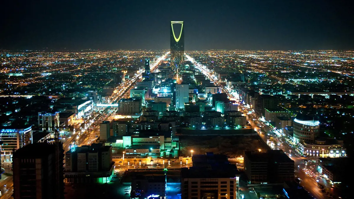 A kőolaj árának esése miatt óriási hiány keletkezett a szaúdi költségvetésben