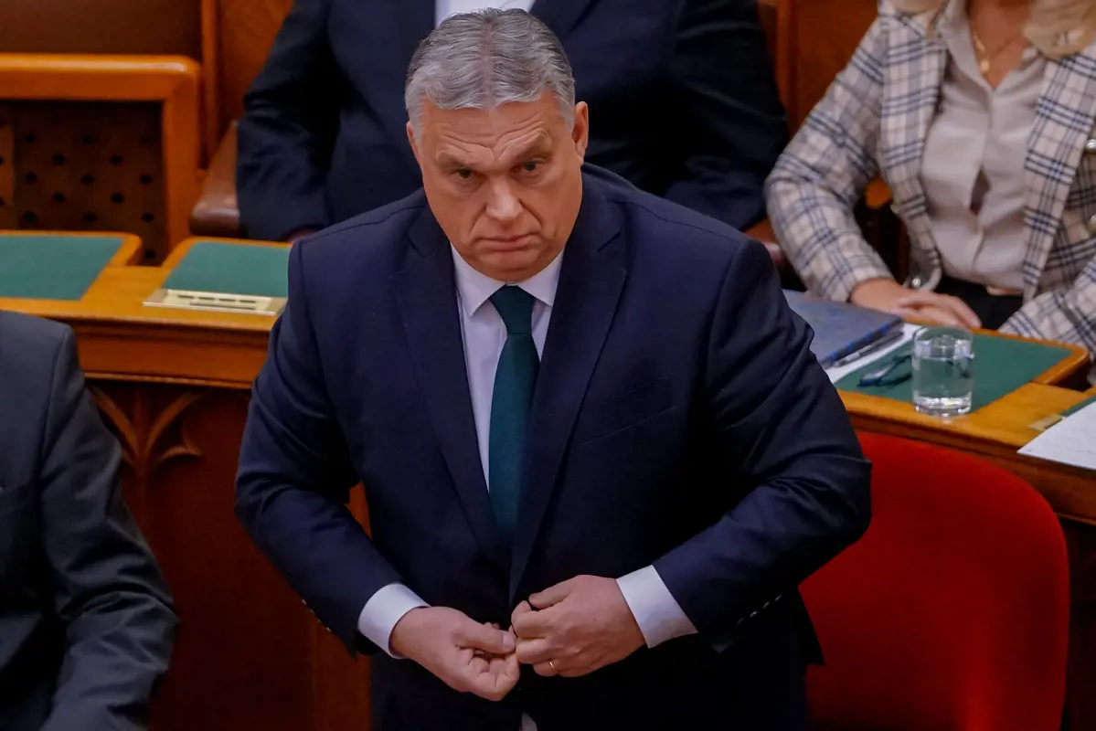 Pintér Sándor javaslatára felmentett két egészségügyi helyettes államtitkárt Orbán Viktor