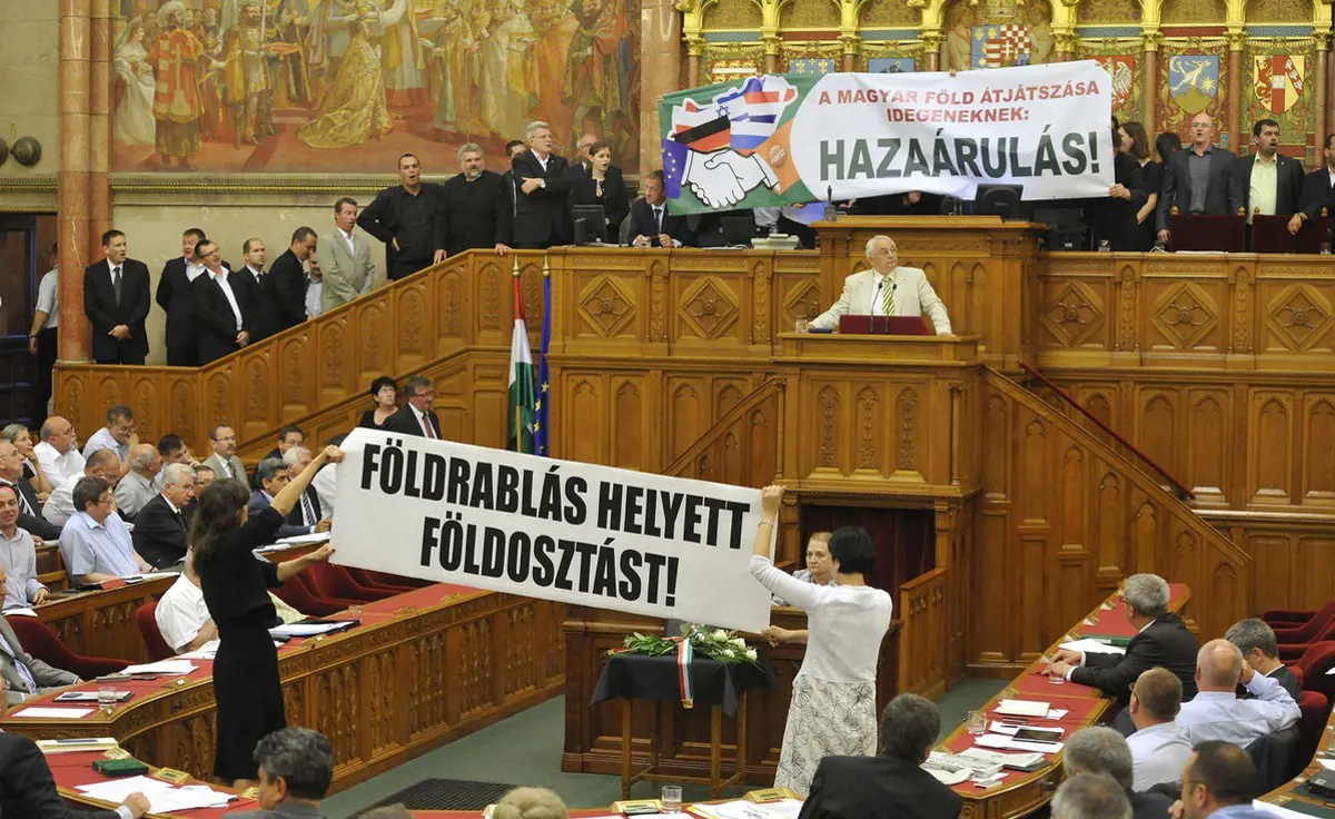 Bebizonyosodott, a Fidesz nem tudja megvédeni a magyar termőföldet