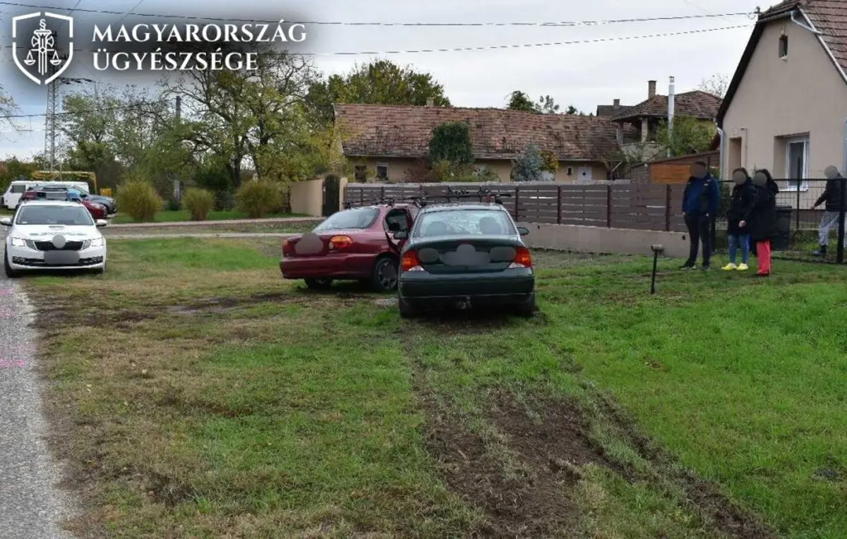 Egyenes úton sem tudta megtartani az autóját az ittas sofőr