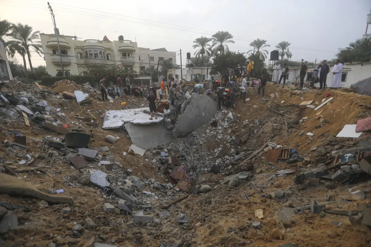Az izraeli hadsereg újabb légicsapásokat mért a Hamász állásaira