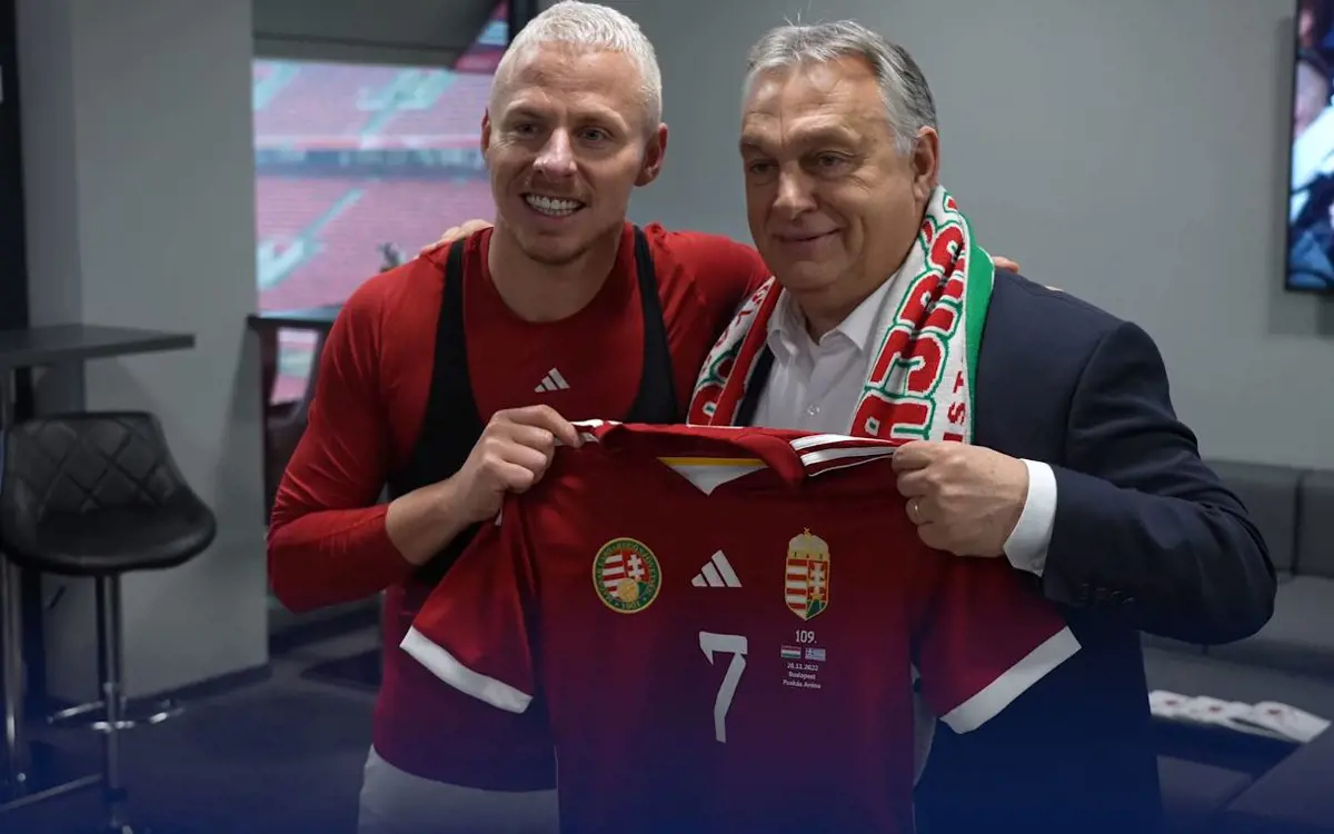 Orbán Viktor: A foci nem politika