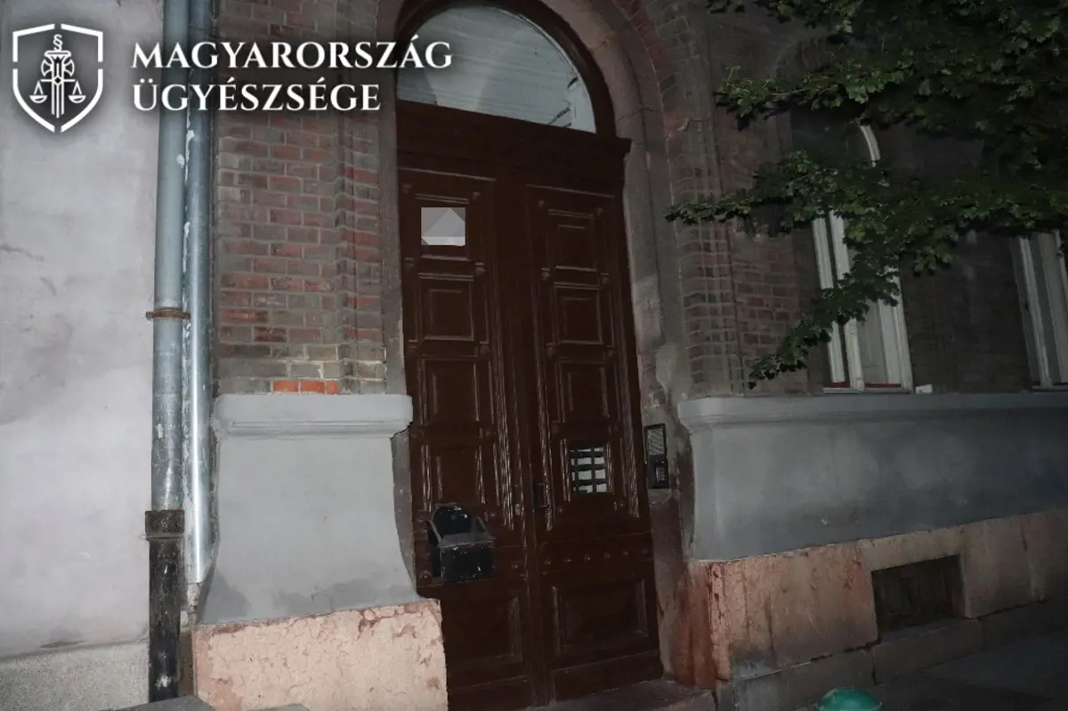 Így kell: normálisan reagáló járókelők juttatták fegyházba az idős néni támadóját Budapesten