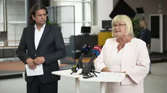 Gyöngyösi Márton: A Fidesz az európai politikai aréna söpredékével, páriáival állt össze az EP-ben