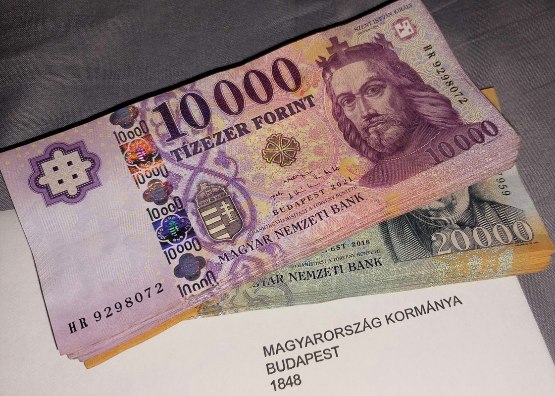 Későn, keveseknek és alig valamit – A Jobbik az ötszörösét követeli otthonfelújításokra