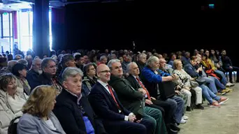 Seregszemlét tartottak a devizakárosultak