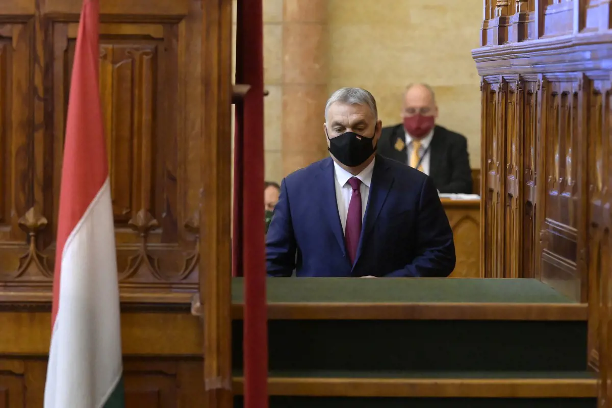 "Vádpont" lesz Orbán ellen: a kormánypárti többség 90 napra ismét megszavazta a felhatalmazási törvényt