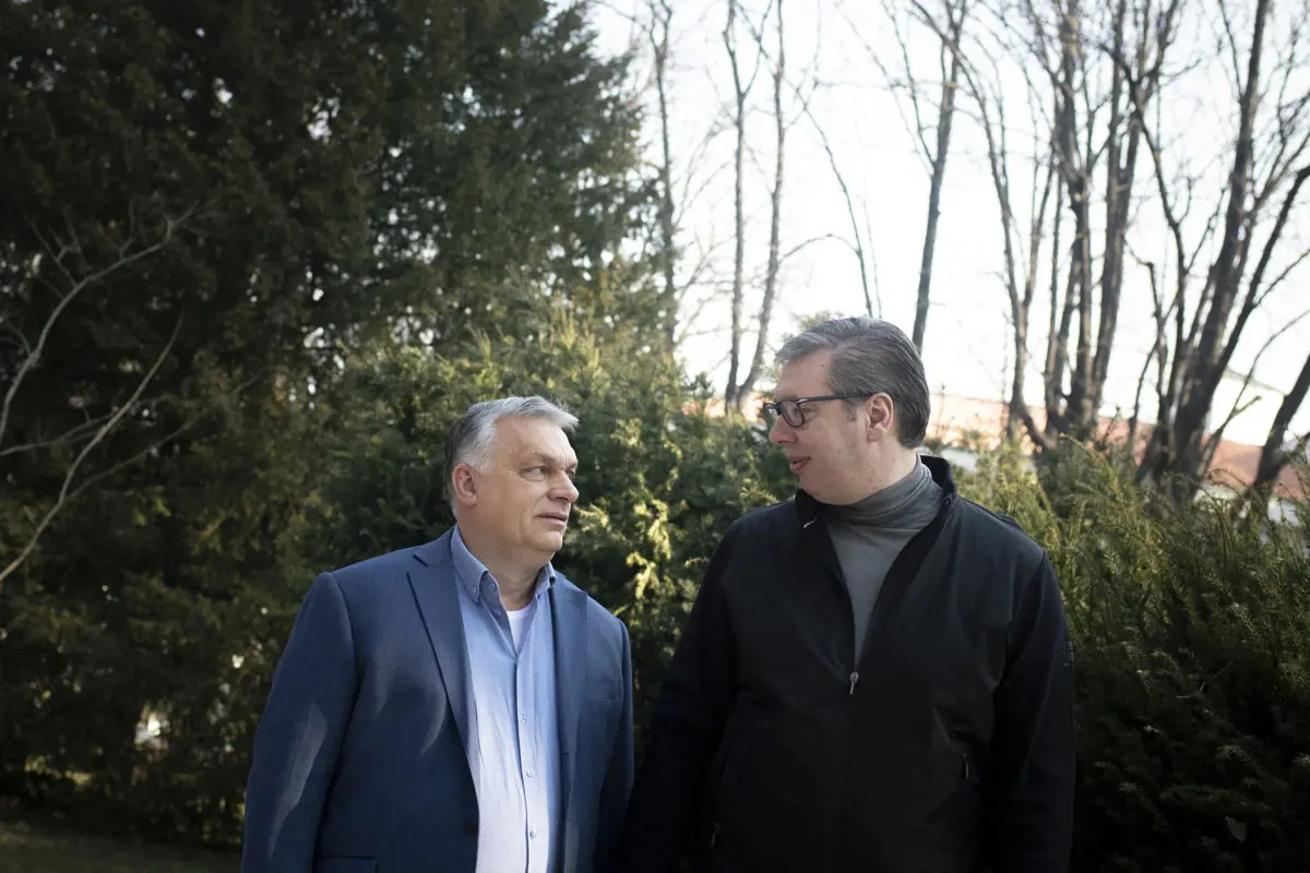 Orbán a szerb elnökkel tárgyalt: bizakodóak, hogy közösen átvészelhetők a nehézségek