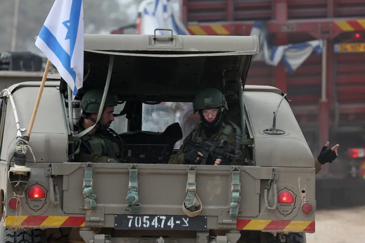 Kedden tíz izraeli katona esett el a Gázai-övezetben zajló harcokban
