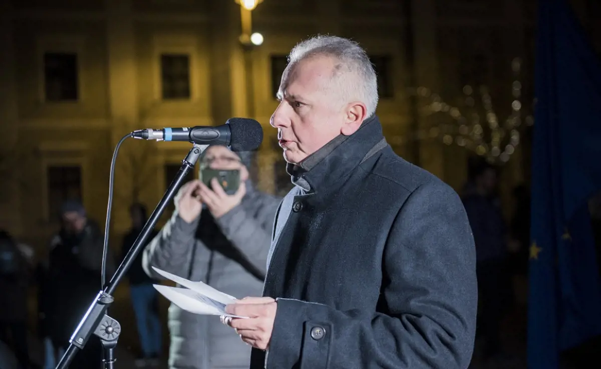 A Jobbik még tárgyal, Mellár Tamás szerint pedig valamit félreértelmezett az LMP Pécsen