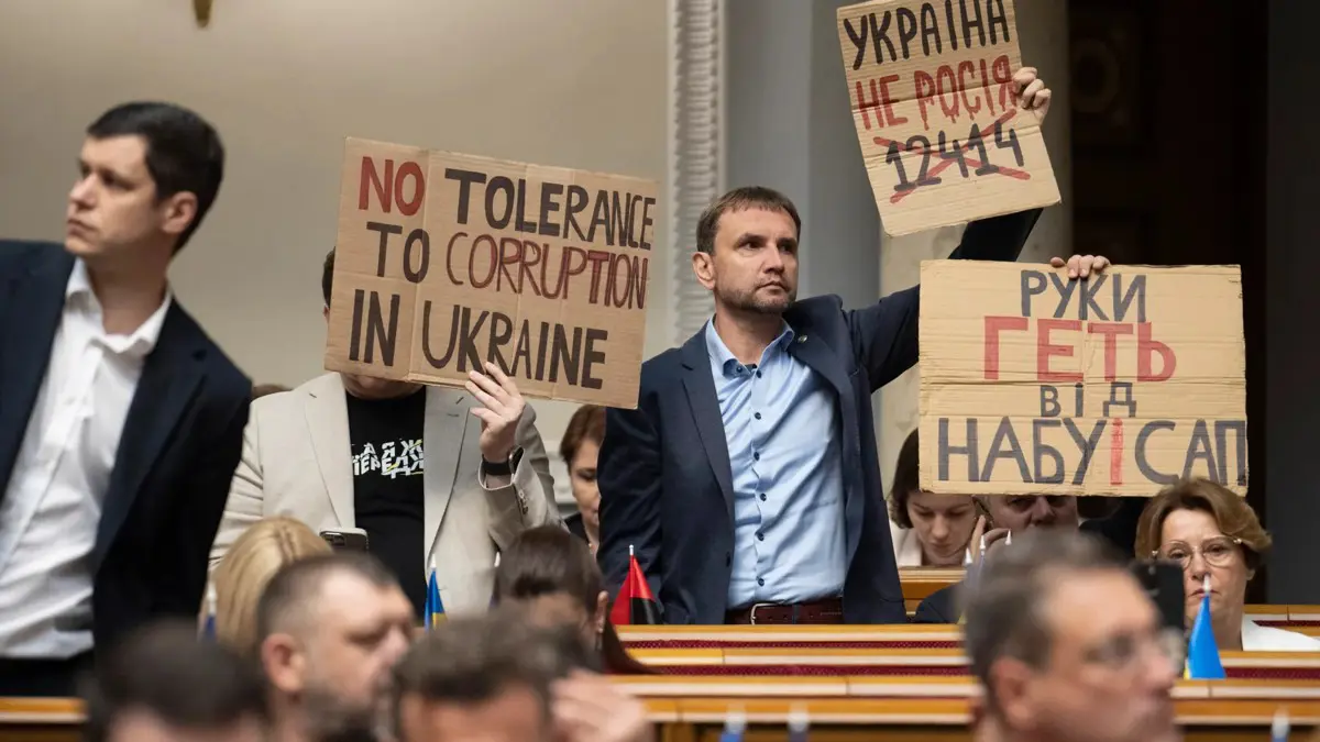 Korrupt ukrán vezetőket tartóztatott le a függetlenségét visszanyert kijevi szervezet