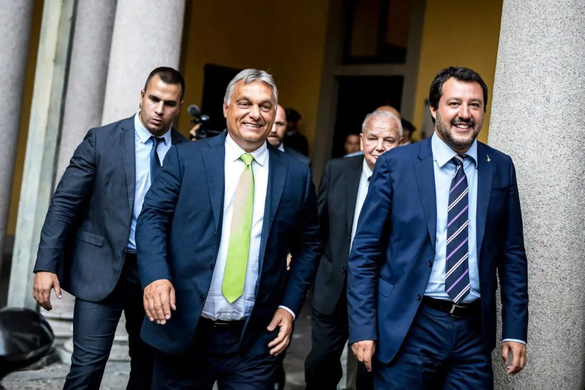 Orbán egy olasz lapban udvarolt a napokon belül Magyarországra érkező Salvininek