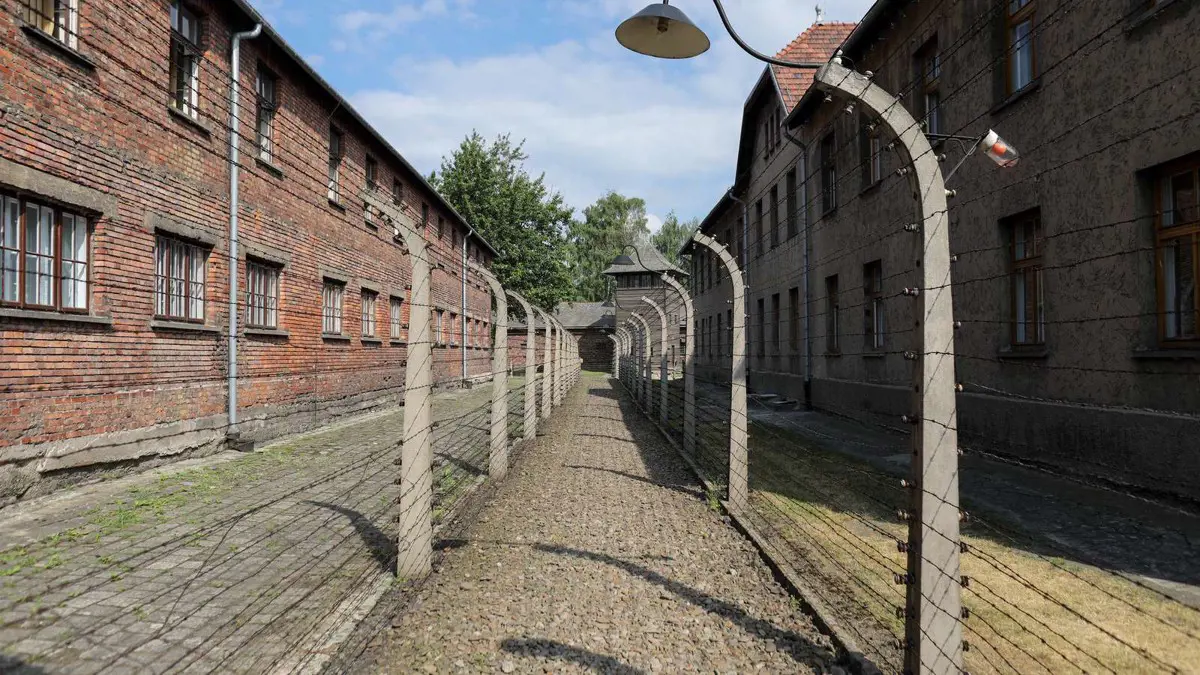 Elítéltek egy volt koncentrációs tábori őrt, akit bűnrészesnek találtak