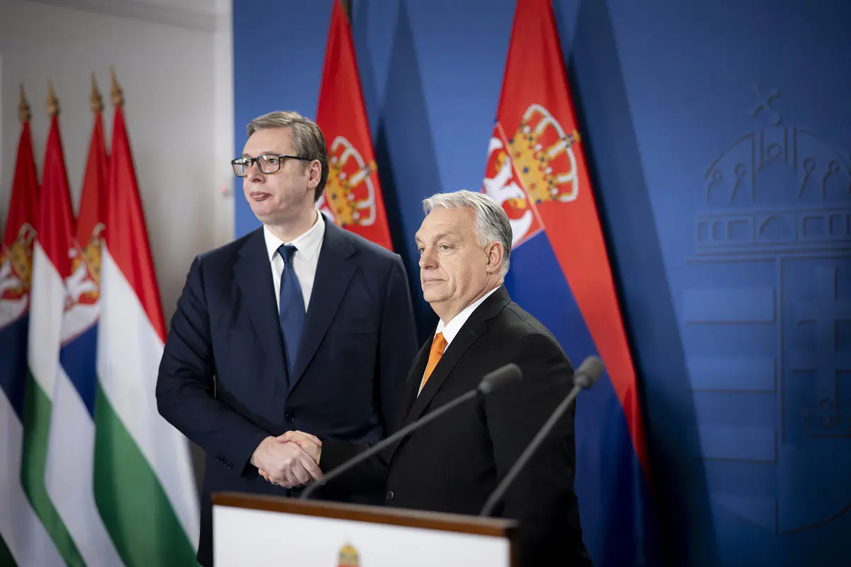 A külhoni magyarokon csattanhat Orbán Viktor illiberális ostora
