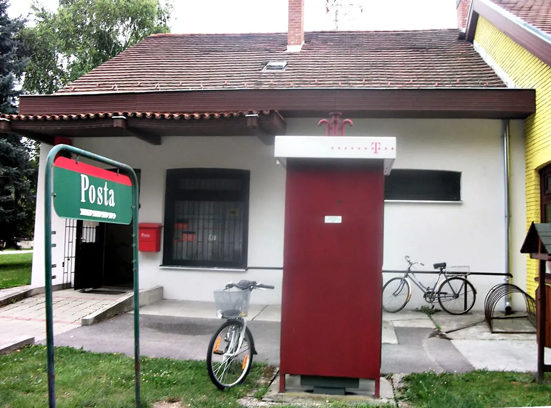 Súlydíjat vezet be a Magyar Posta