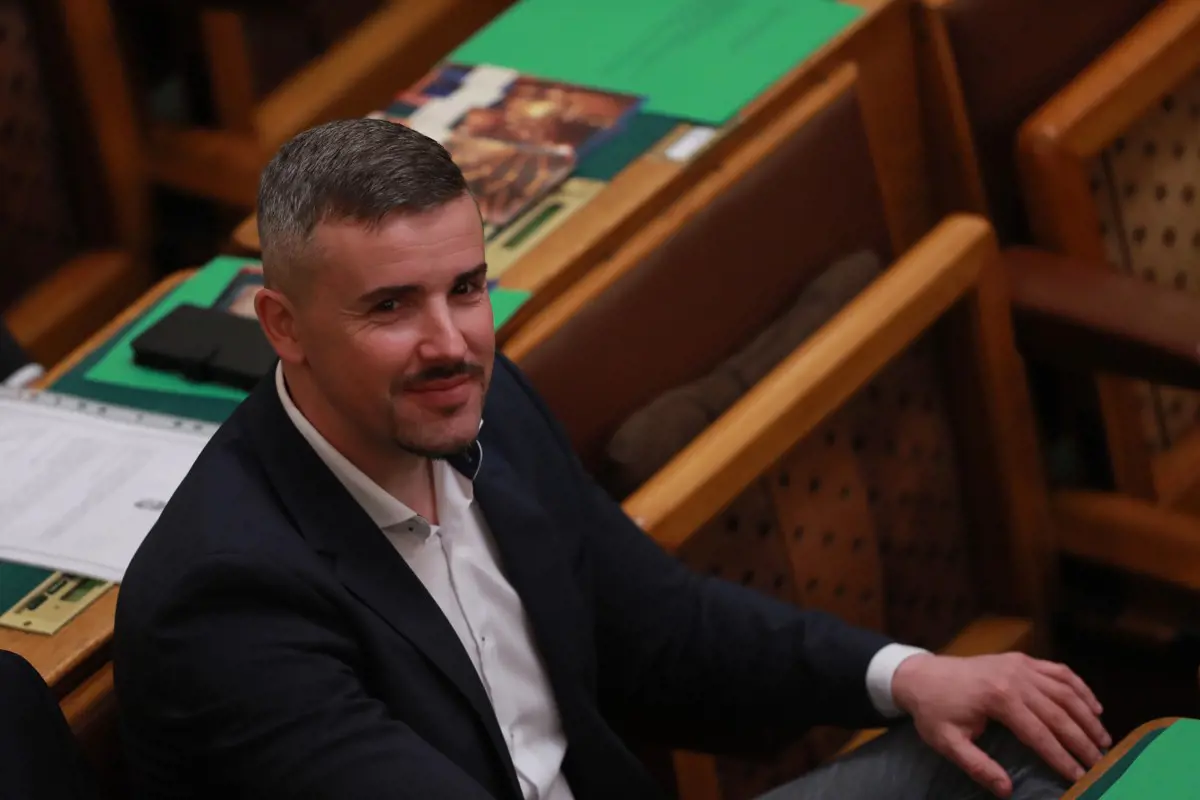 Jakab Péter: kilépek a Jobbikból