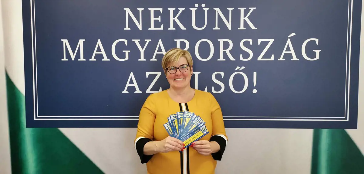 Ketten is feljelentették Bicske fideszes polgármesterét