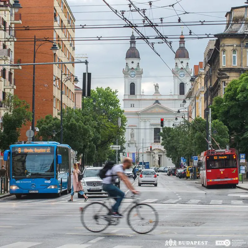Új busz- és kerékpársávokat alakítanak ki a fővárosban