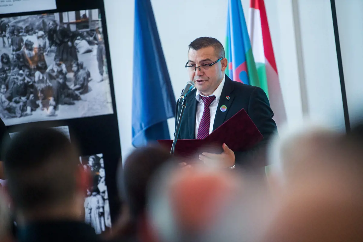 30 millió forintért árulta tisztségét az Országos Roma Önkormányzat elnöke