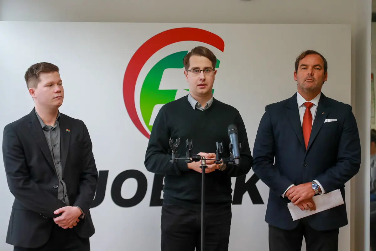 A Jobbik szerint Zalából is azért menekülnek a fiatalok, mert a kormány helyettük inkább a migránsmunkások mellé áll