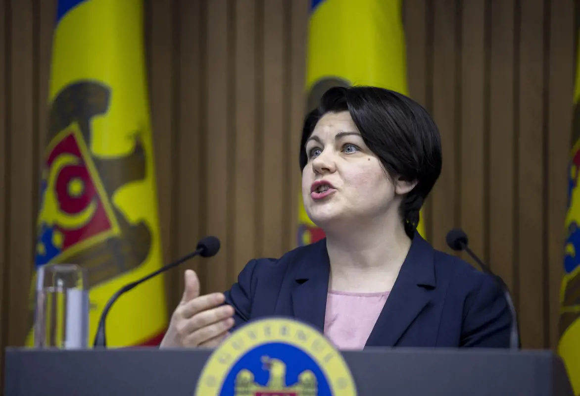 Lemondott a kormány Moldovában