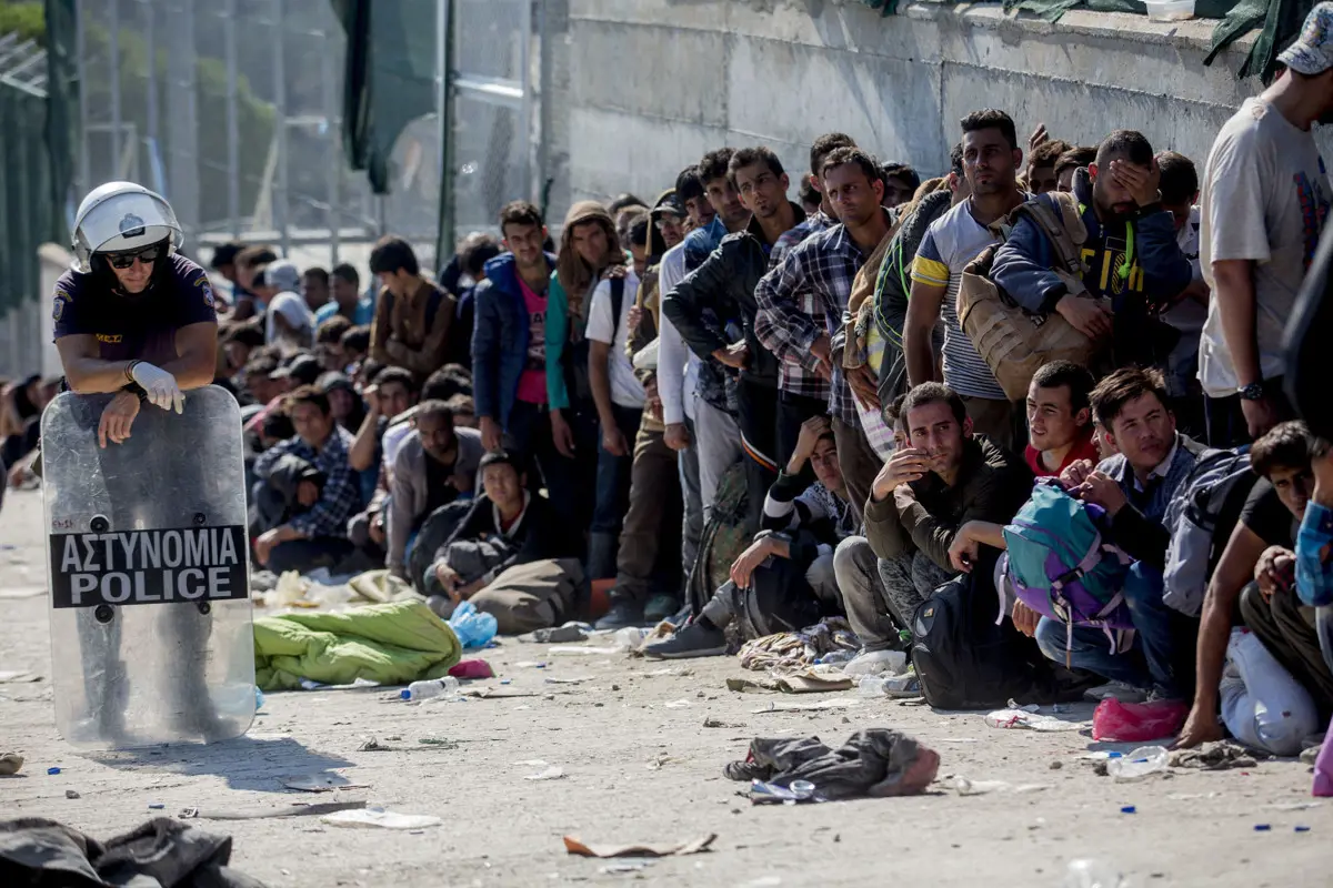 Törökország továbbengedi a menekülteket