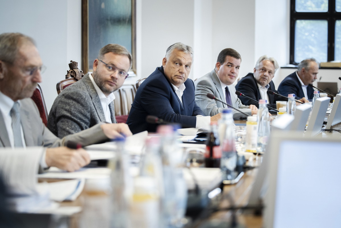 Ipsos: A magyarok 83 százaléka szerint hazánk rossz irányba halad