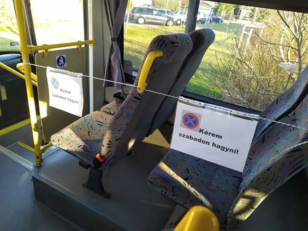 Lépett a Volánbusz: Nem kell jegyet váltani a járatokon, megszűnik az elsőajtós felszálás