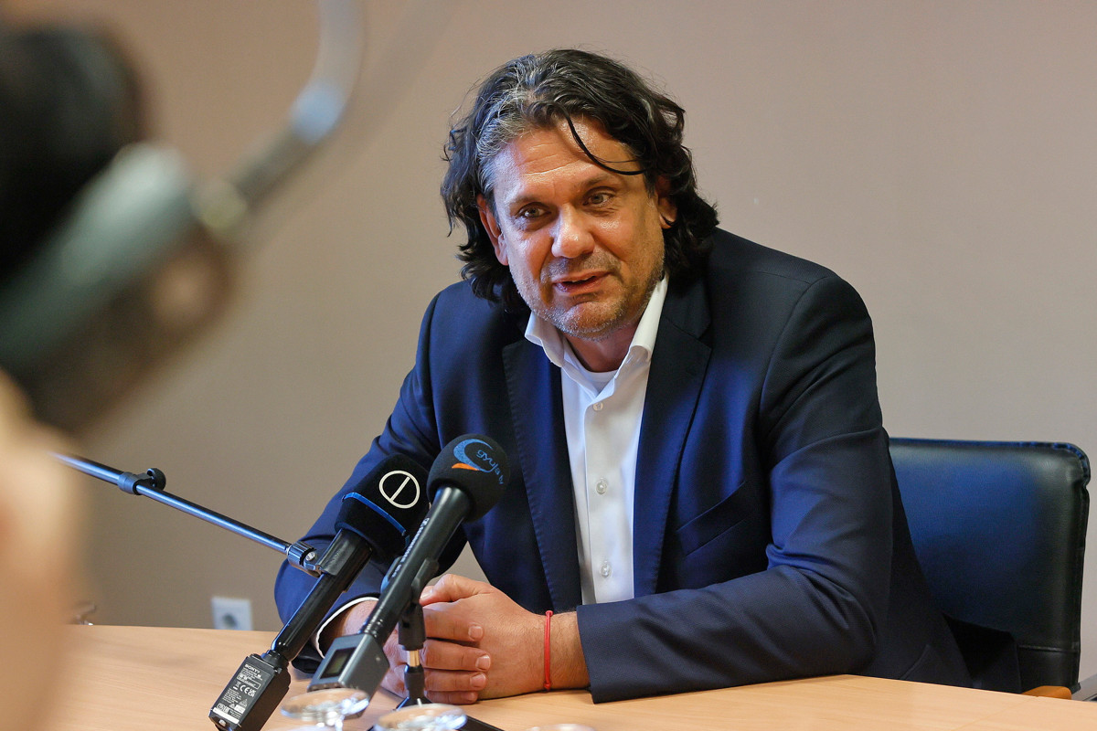 Magyar Péter drogtesztre küldené Deutsch Tamást