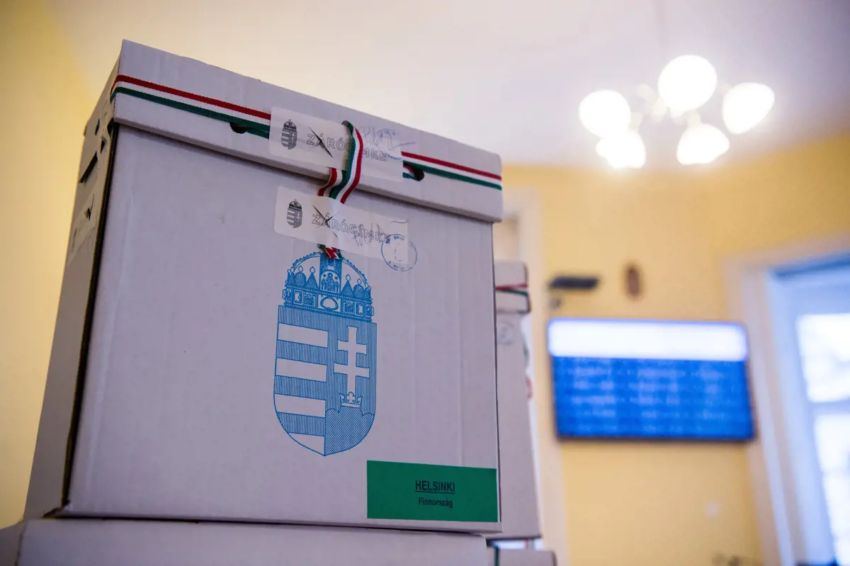 Holnap megkezdik munkájukat Magyarországon az EBESZ választási megfigyelői