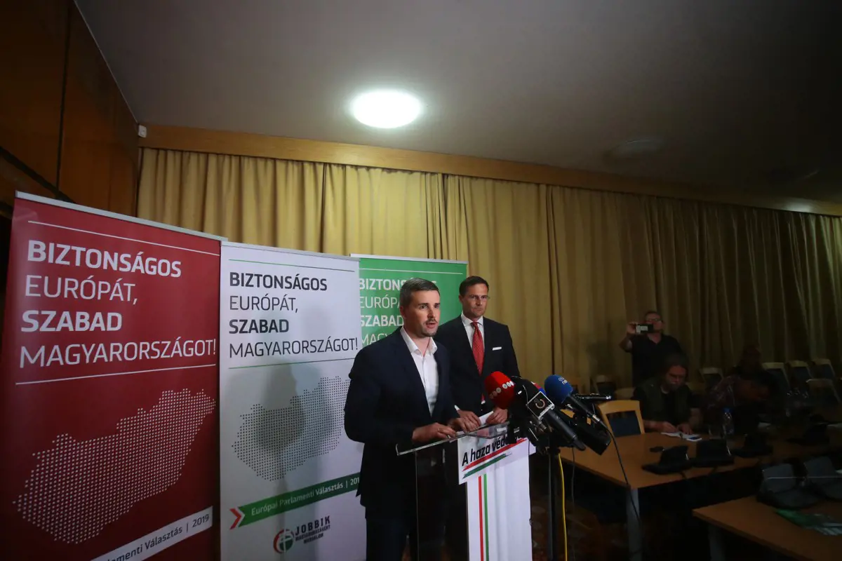 Jobbik: a hatalom megpróbált elpusztítani, de élünk, és még harcolunk