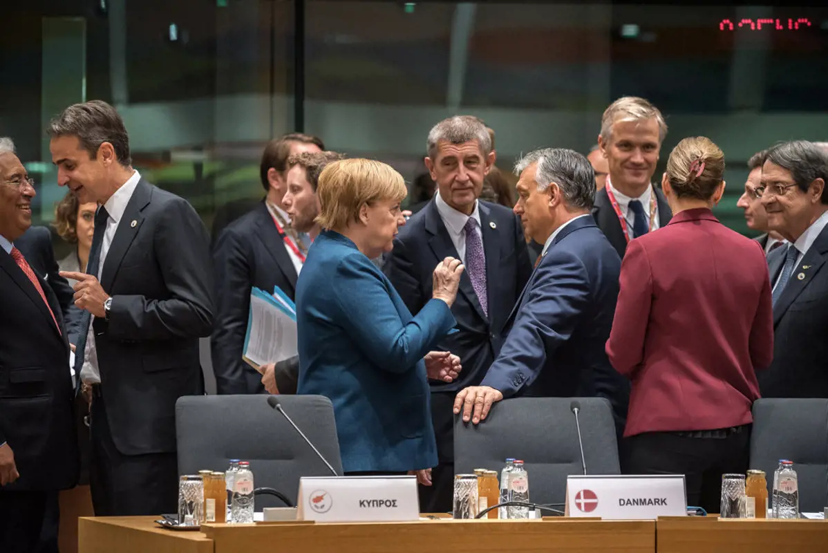 A luxemburgi külügyminiszter szerint meg kéne fontolni, hogy felfüggesszék a magyar uniós tagságot