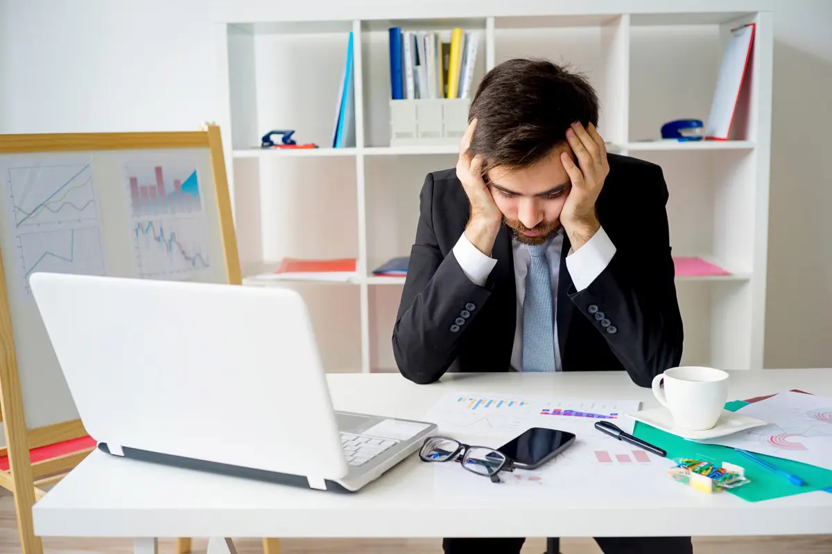 A munkahelyi stressz negatív hatása a szervezetre (x)