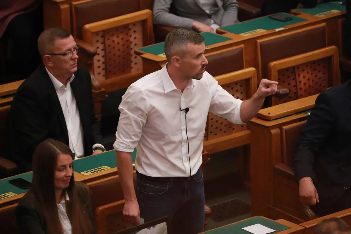 Jakab Péter: "Fogja vissza magát, mert a börtönben is lehet valaki Orbán Viktorból Orbán Viktória!"