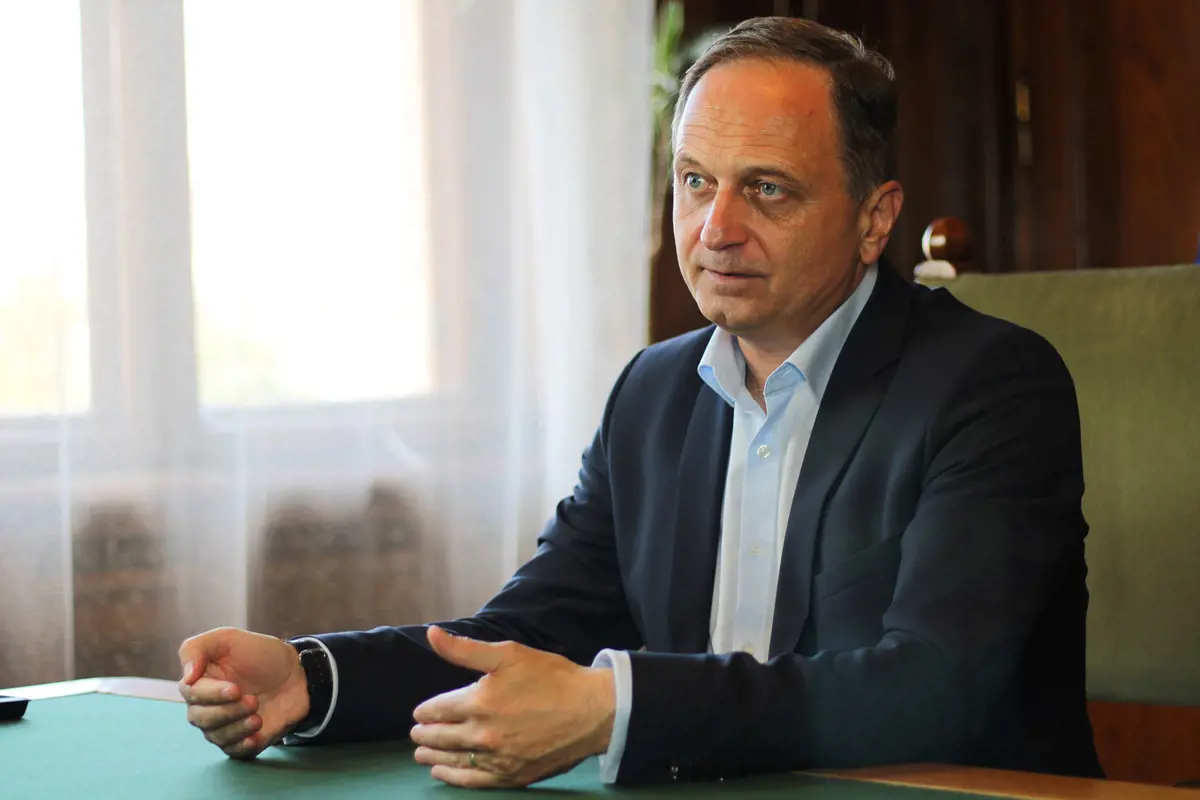 Brenner Koloman: az Orbán-kormány kivezetné Magyarországot az Európai Unióból, és egy orosz érdekszférává változtatná