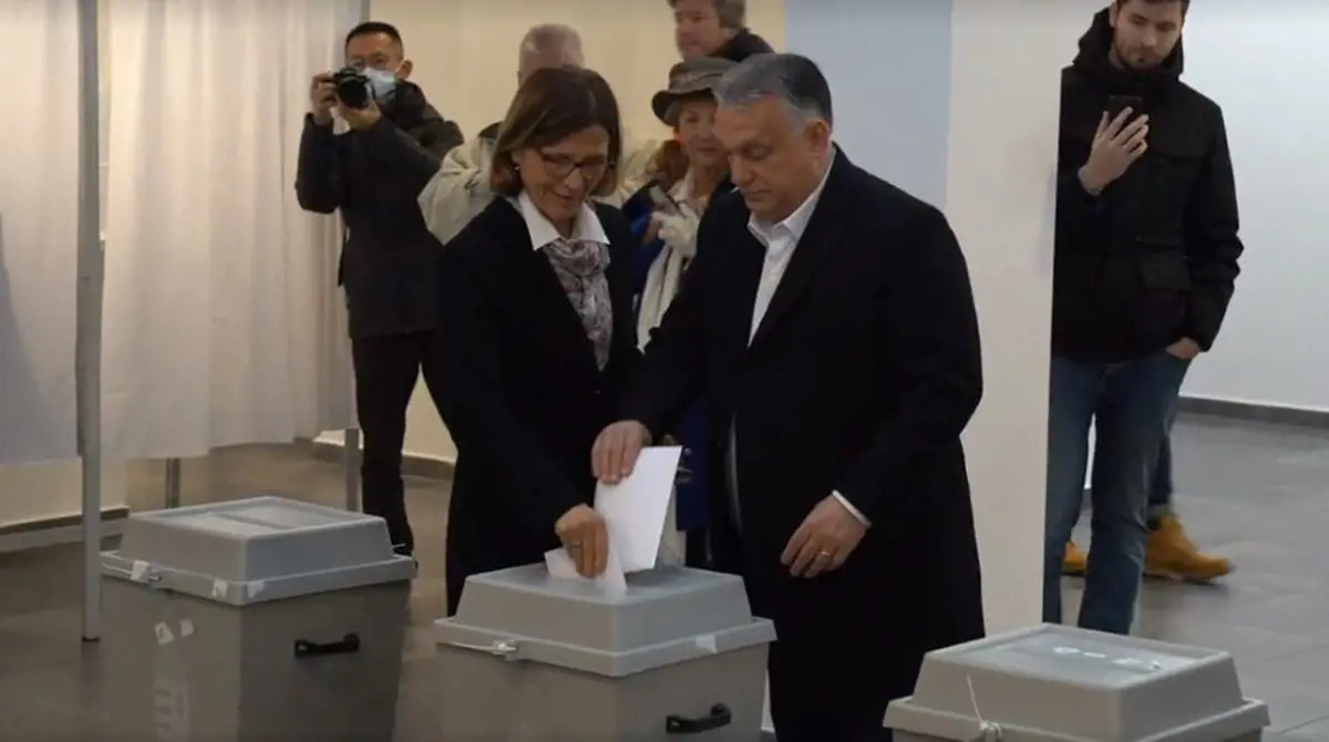 Orbán Viktor is leadta a szavazatát, szerinte tisztességes és fair a mai választás