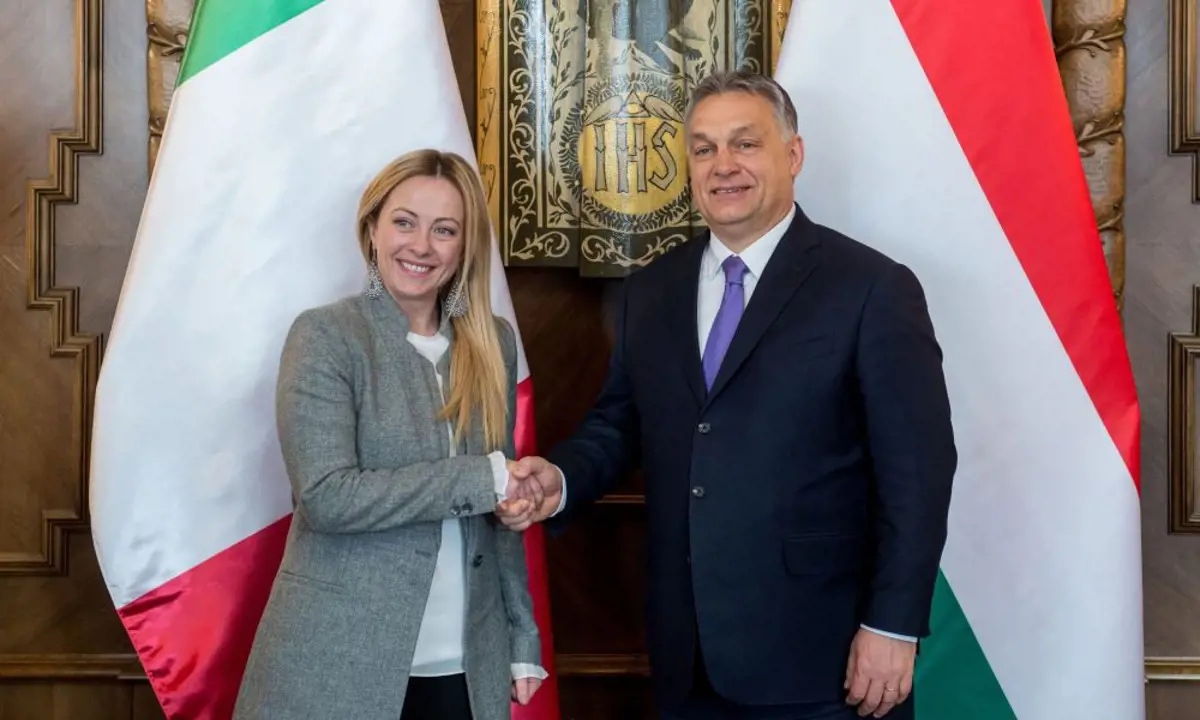 Orbán egy római rendezvényre megy kampányolni az olasz jobboldalnak