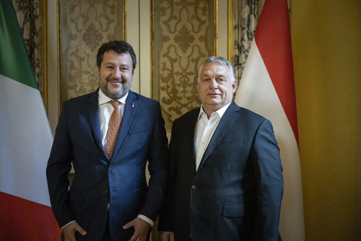 Egy olasz lap szerint Orbán Magyarországra hozná a Szuperkupát, 8 millió eurót fizetne érte