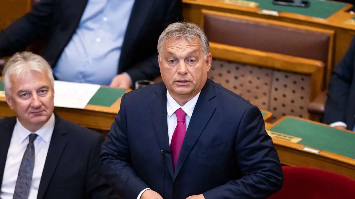Magyar közgazdászok szerint a gazdaság megmentéséhez nem elég a kormány eddigi válságkezelése