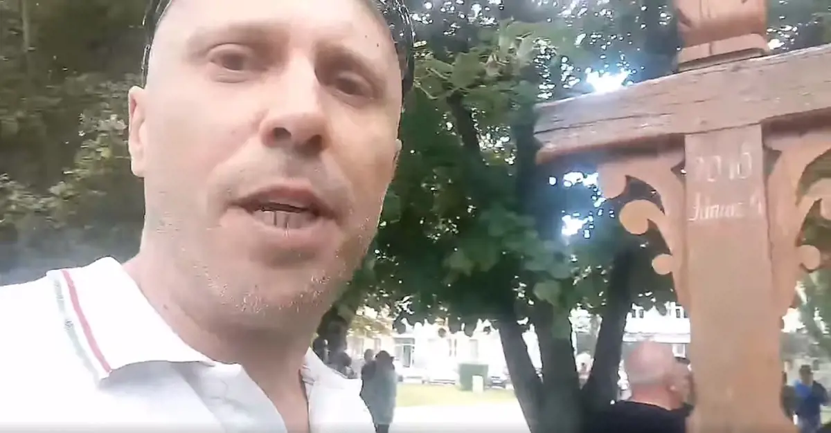 A provokáló férfi Jakab utcafóruma előtt videóban üzente meg, hogy zavarni fogja a rendezvényt - videó