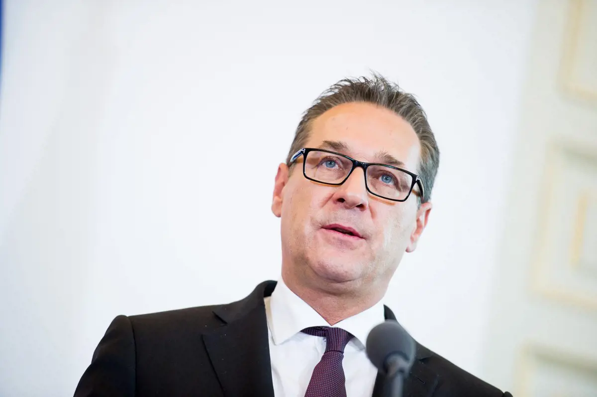Az FPÖ visszavonta Heinz-Christian Strache Facebook-oldalát