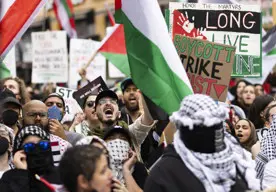 Palesztinpárti tüntetők betörtek a New York-i Brooklyn Múzeumba, többüket őrizetbe vették