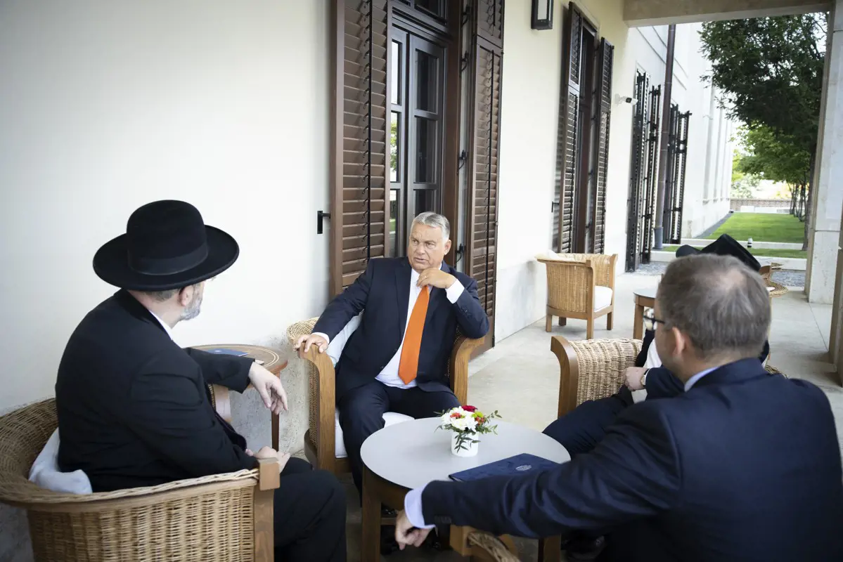 Orbán Viktor az izraeli főrabbival tárgyalt