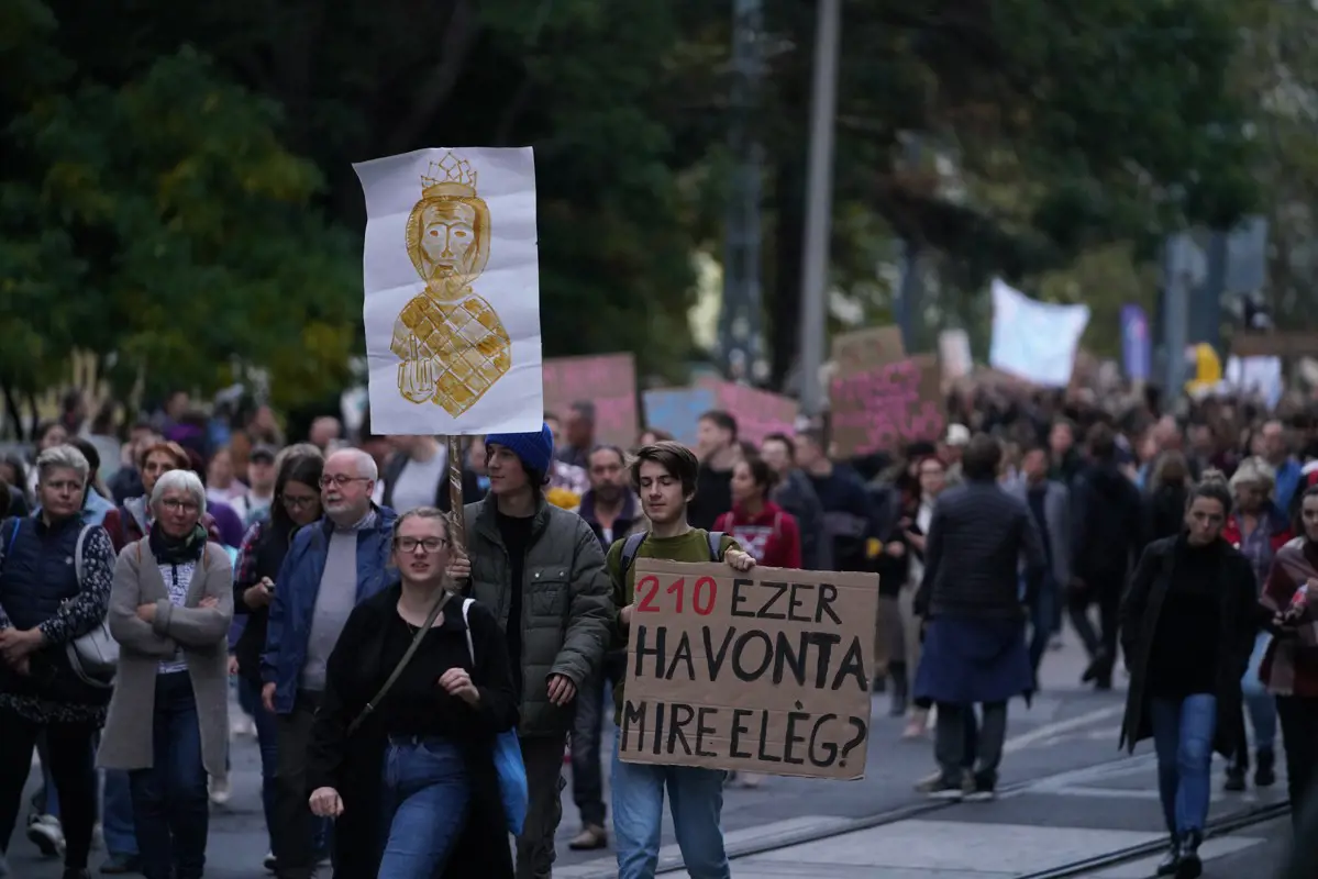 Gyöngyösi Márton: a pedagógusok és a diákok ereje jelenti számomra Magyarországot
