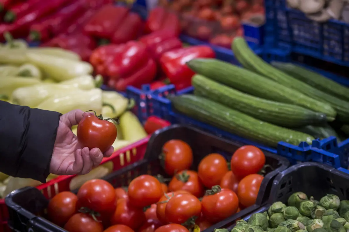 Velünk élő infláció: kiugró mértékben drágulnak a zöldségek