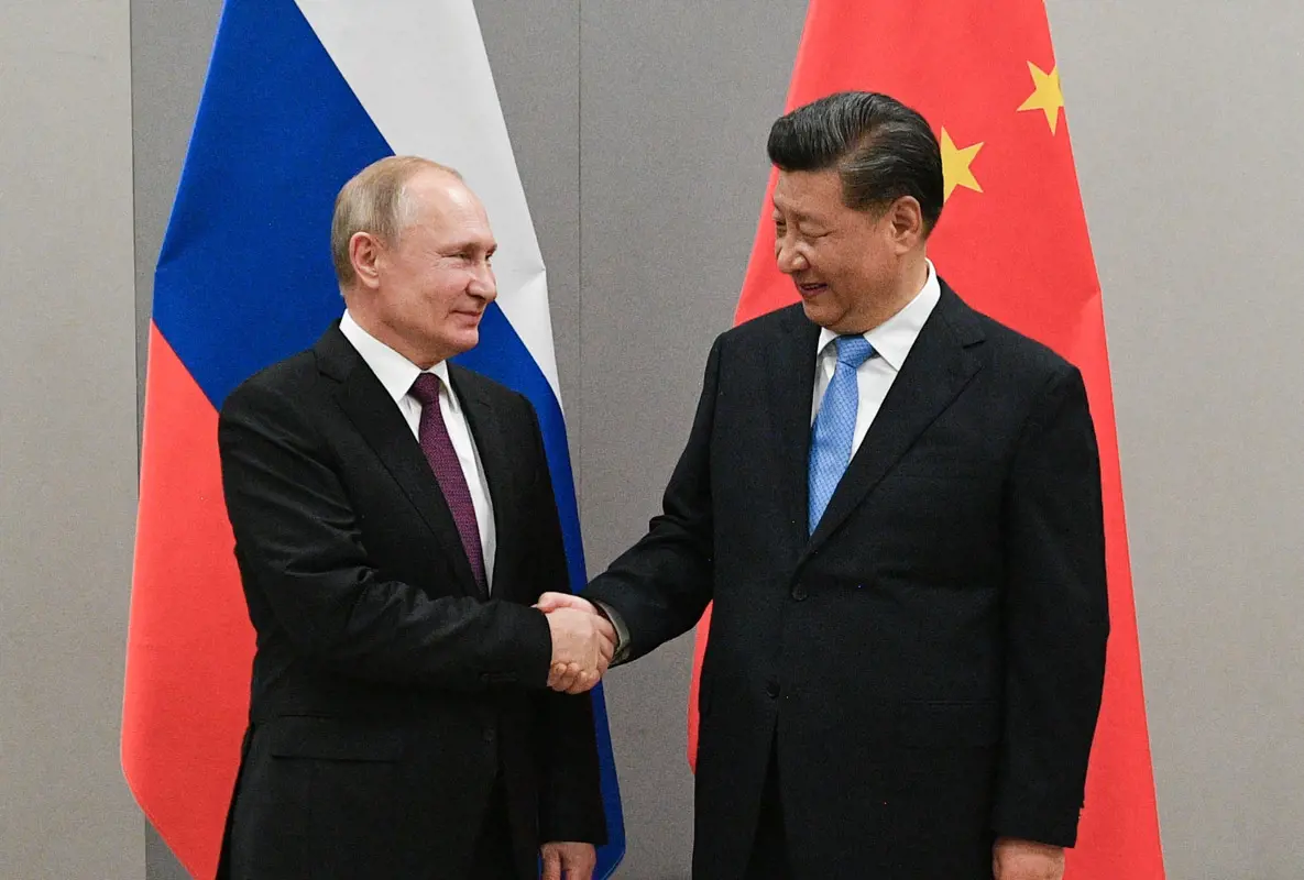 Putyin: "Célunk, hogy erősítsük az orosz és a kínai fegyveres erők közötti együttműködést"